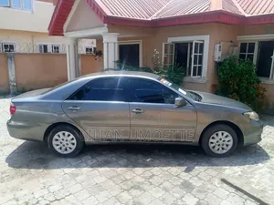 Toyota Camry 2006 Brown