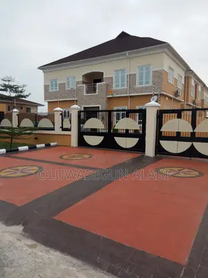5bdrm Duplex in First Unity Avenue, Ado / Ajah for sale