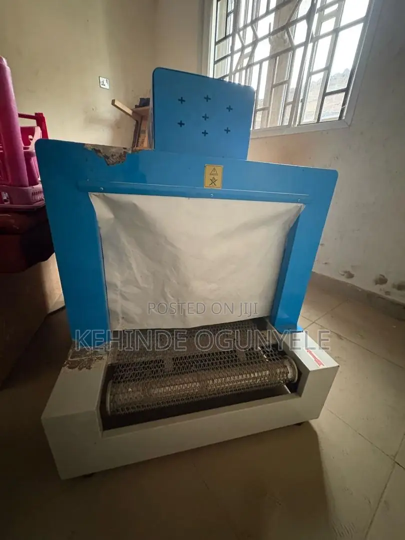 Semi Automatic Shrink Wrapper Machine