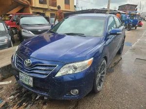 Toyota Camry 2011 Blue