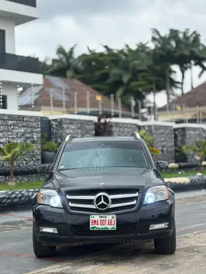 Mercedes-Benz GLK-Class 350 4MATIC 2010 Black