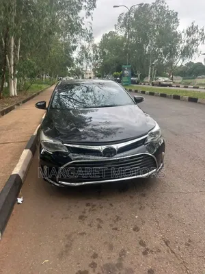 Toyota Avalon 2022 Black
