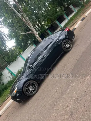 Toyota Avalon 2022 Black