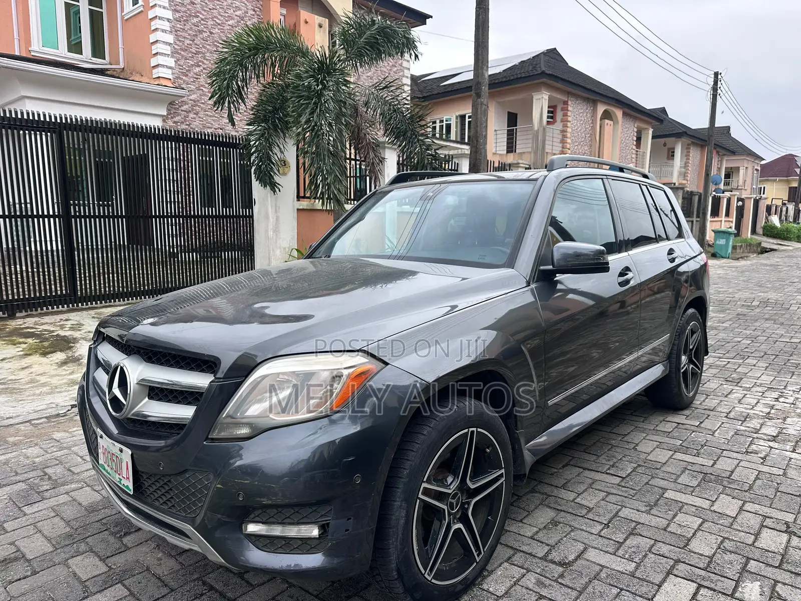 Mercedes-Benz GLK-Class 350 2010 Gray