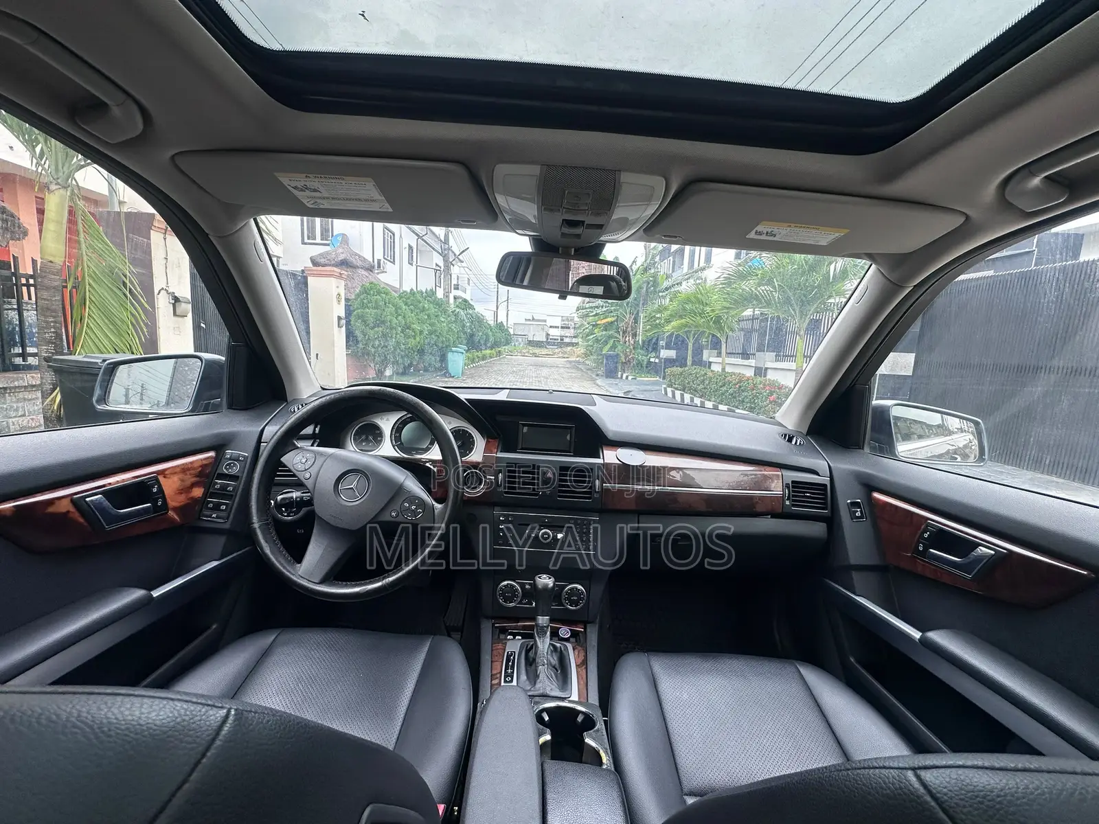 Mercedes-Benz GLK-Class 350 2010 Gray