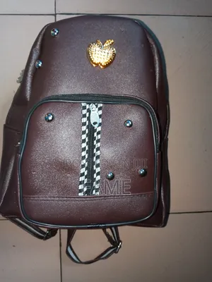 Lovely Bags for Both Fashion and School