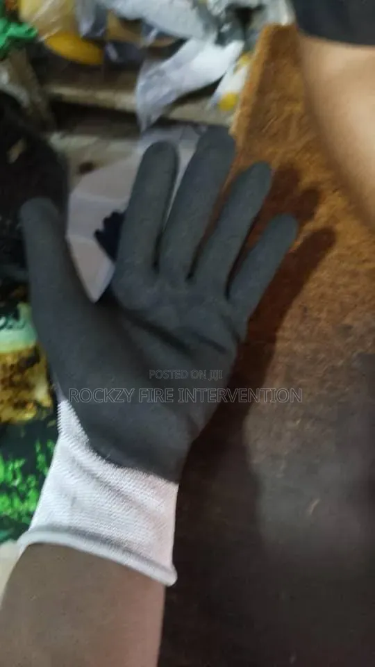Hand Glove