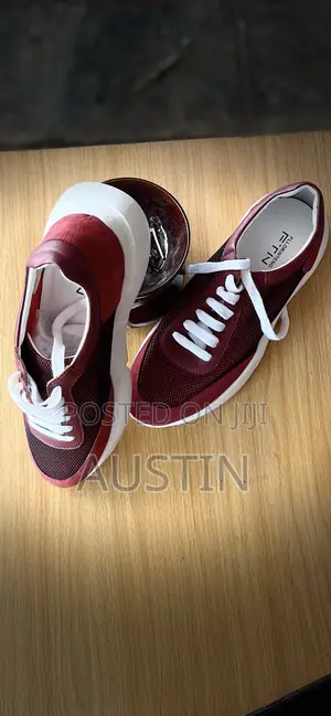 Flloriteno Shoes