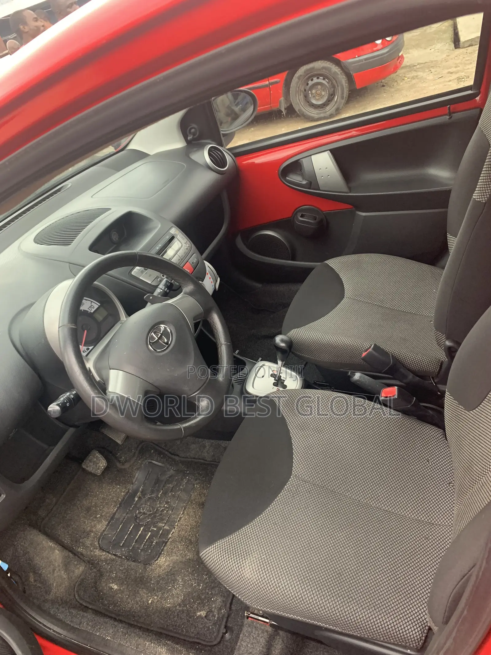 Toyota Aygo 2013 Red