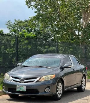 Toyota Corolla 2012 Gray