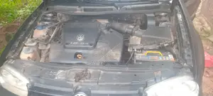 Volkswagen Golf 2005 Black