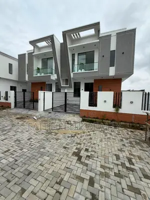 4bdrm Duplex in Ado / Ajah for sale