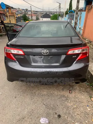 Toyota Camry 2014 Gray
