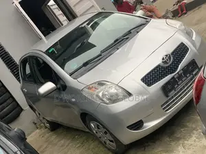 Toyota Yaris 2008 Silver