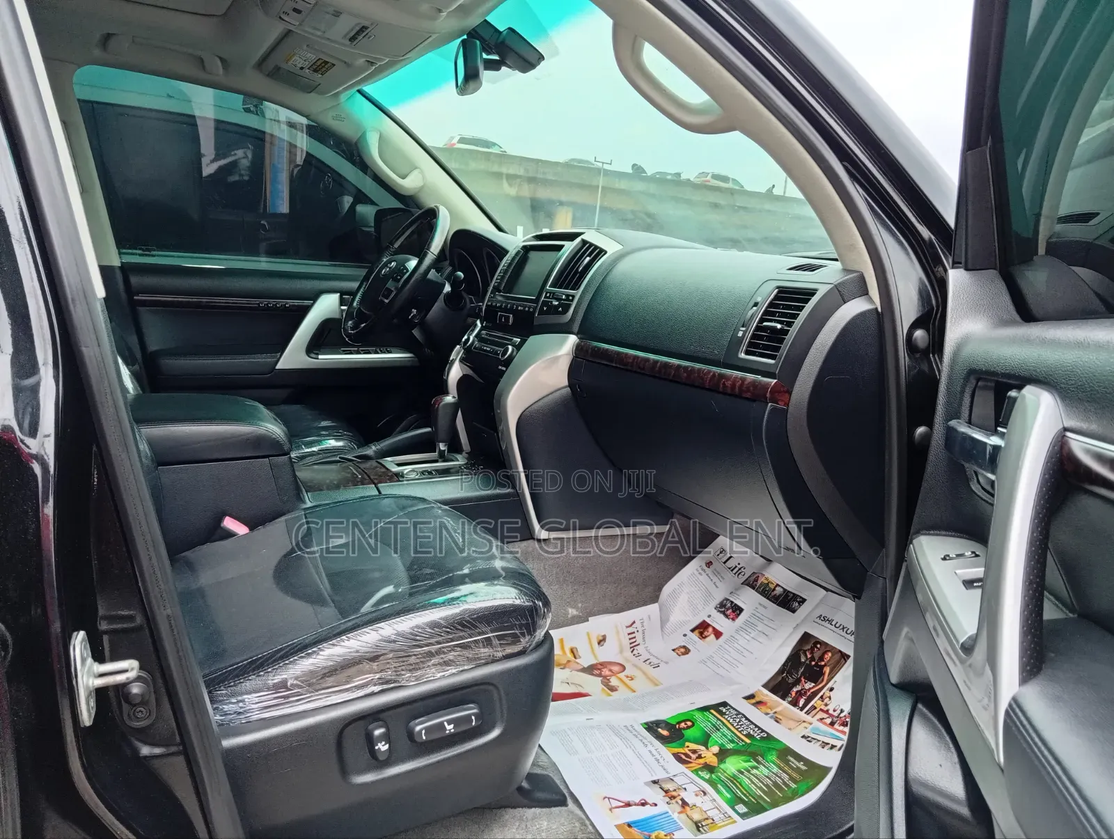Lexus LX 2016 Black
