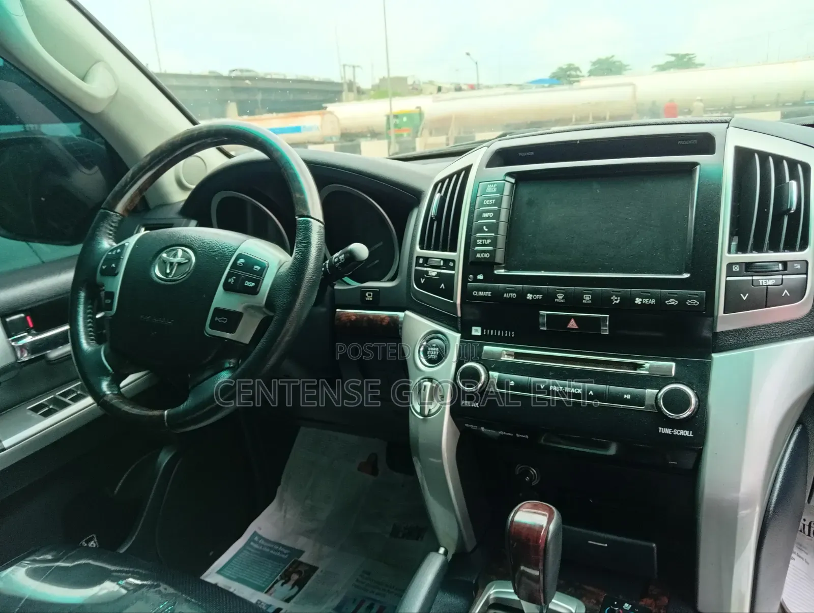 Lexus LX 2016 Black