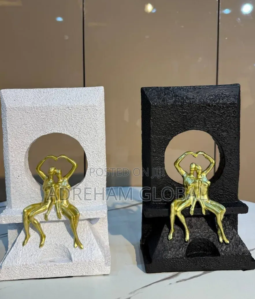 Sitting Couple Home Decor