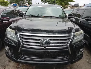 Lexus LX 2017 Black