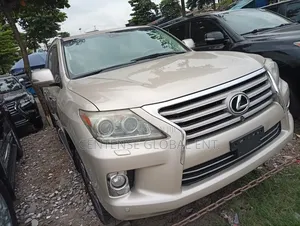Lexus LX 2017 Gold