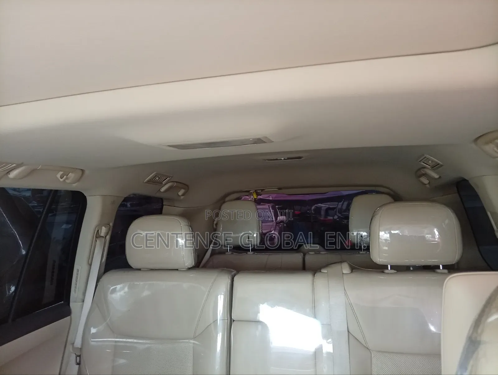Lexus LX 2017 Gold