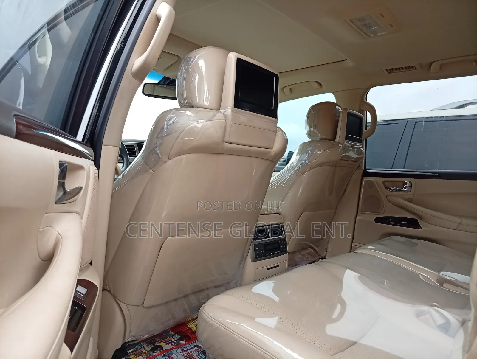 Lexus LX 2016 Black