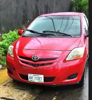 Toyota Yaris 1.5 Sedan 2008 Red