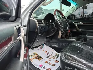 Lexus GX 2018 Silver