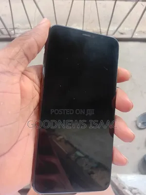 Apple iPhone XS Max 64 GB Black