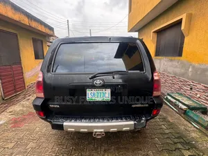 Toyota 4-Runner 2005 Black