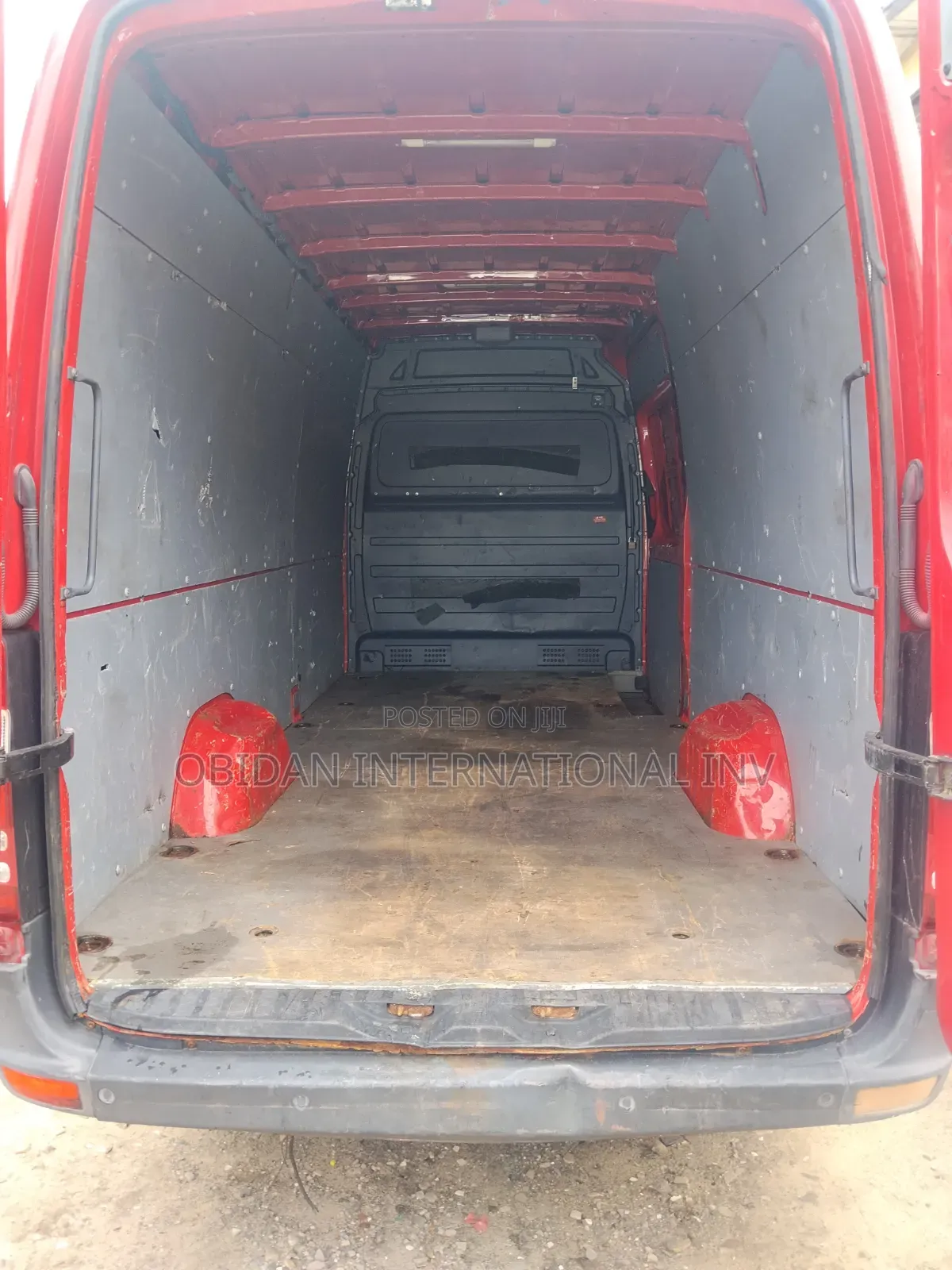Mercedes-Benz Sprinter 2014 Red