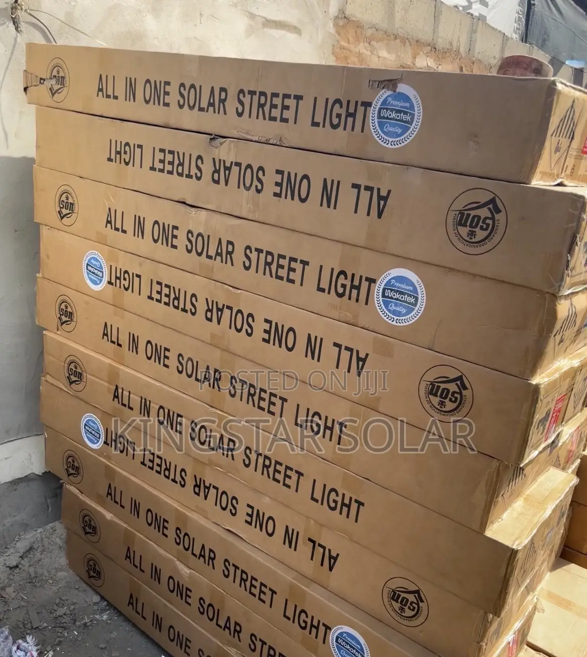 Wakatek 100W All-in-One Solar Street Light