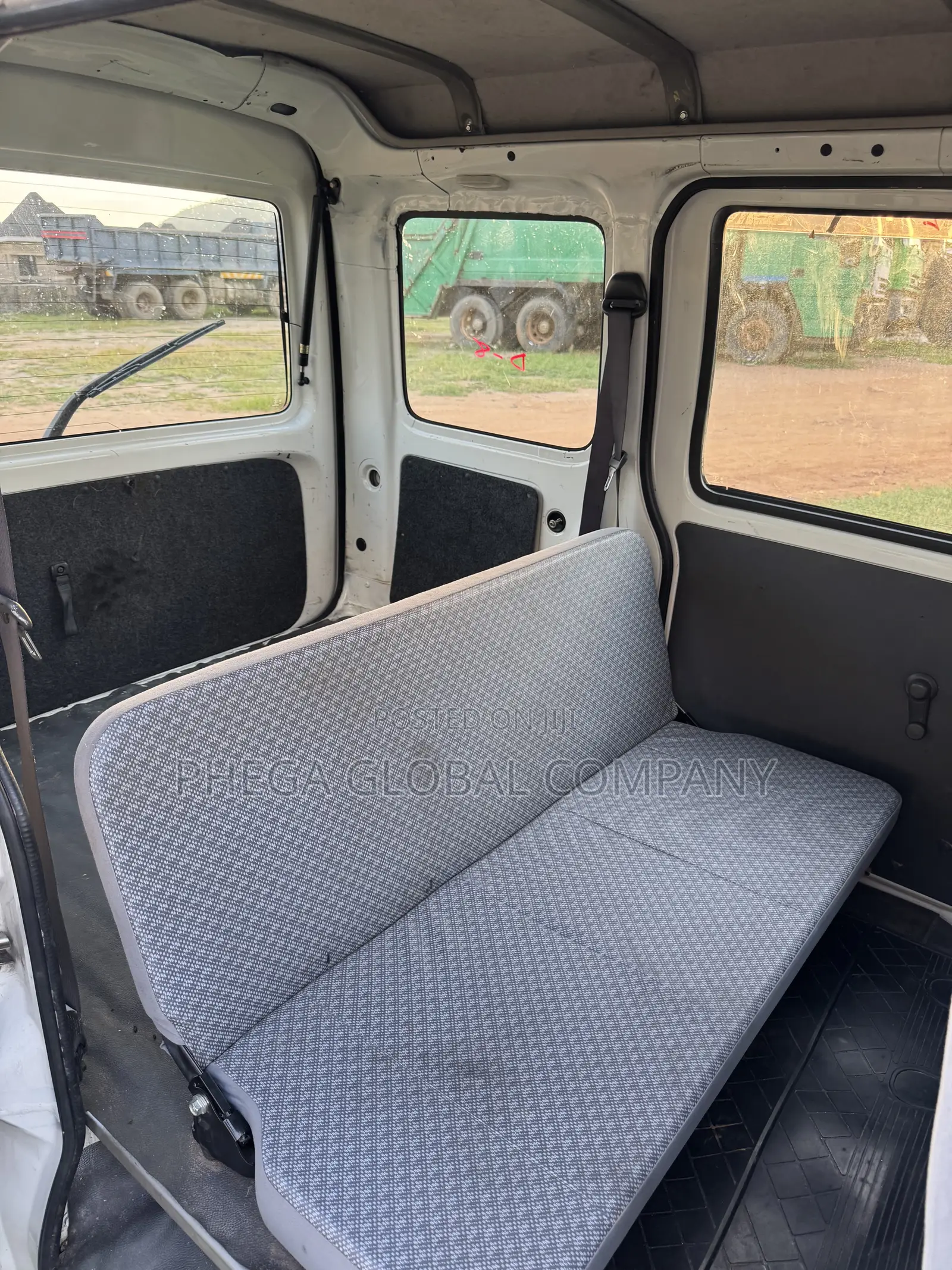 Daihatsu Hijet 2006 Silver