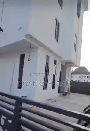 5bdrm Duplex in Hope Estate, Ago Palace for rent