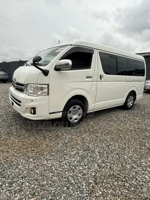 Toyota HiAce 2012 White