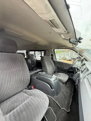 Toyota HiAce 2012 White
