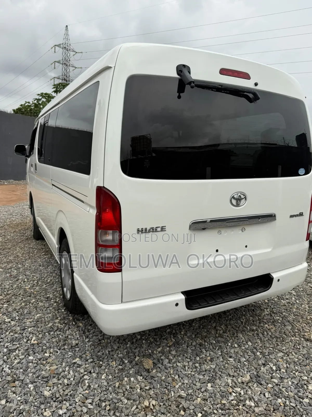 Toyota HiAce 2012 White