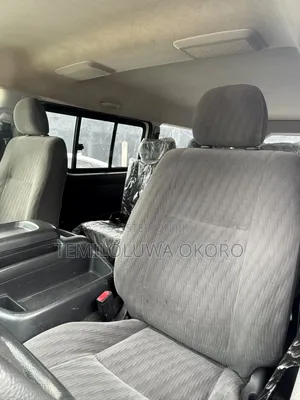 Toyota HiAce 2012 White