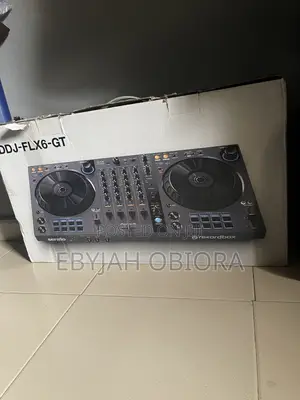 Serato DDJ-FLX6-GT