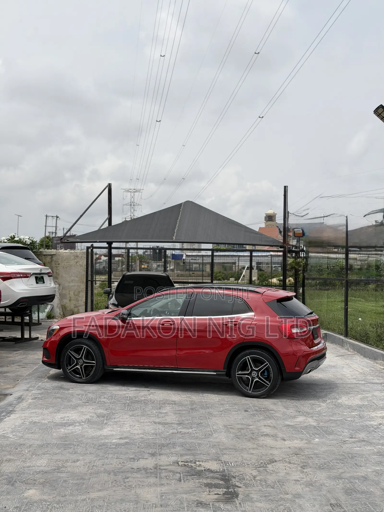 Mercedes-Benz GLA 250 2015 Red