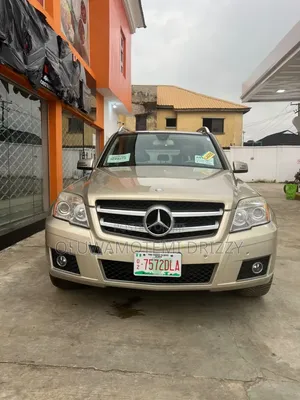 Mercedes-Benz GLK-Class 2011 Gold