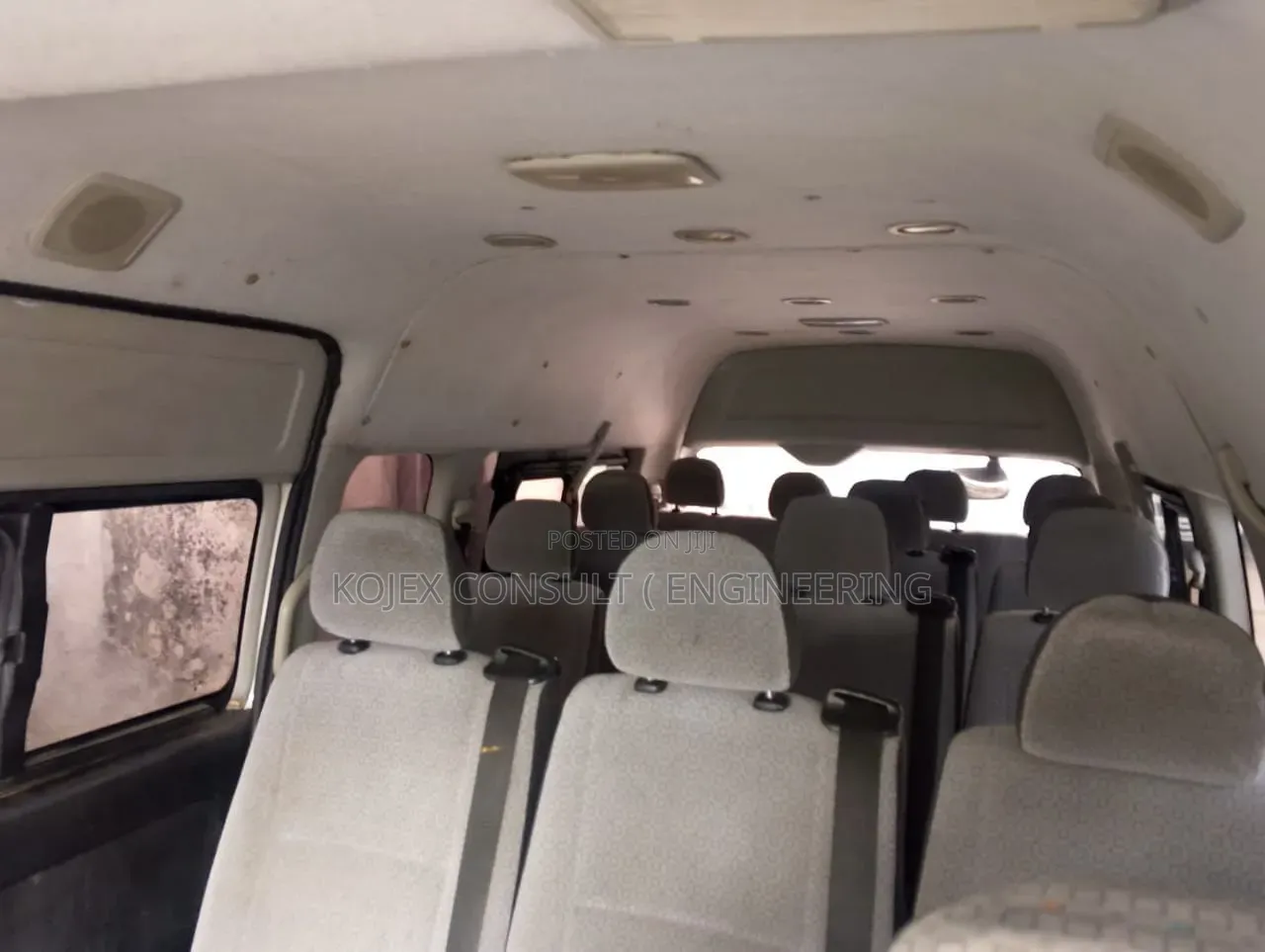 Toyota HiAce 2014 White