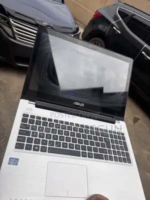 Laptop Asus VivoBook S550CA 6GB Intel Core i3 SSD 700GB