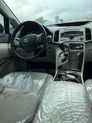 Toyota Venza V6 AWD 2010 Blue