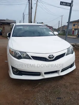 Toyota Camry 2013 White