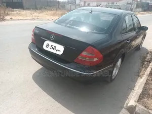 Mercedes-Benz E320 2004 Black