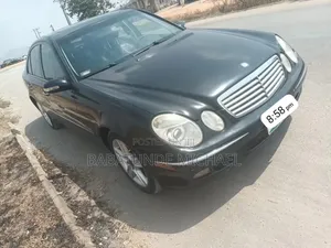 Mercedes-Benz E320 2004 Black