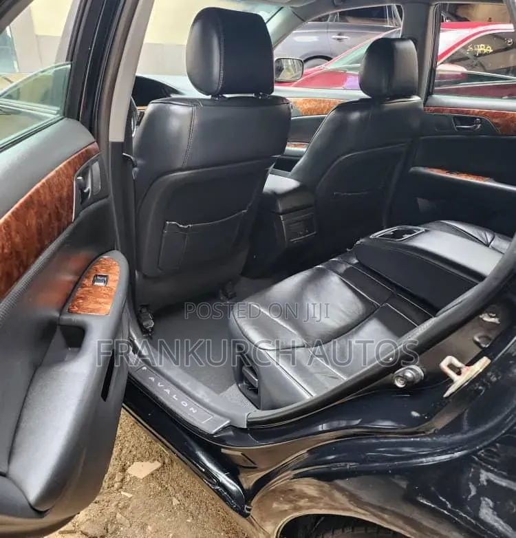 Toyota Avalon 2008 Black
