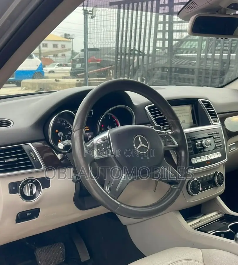 Mercedes-Benz M Class 2015 Gray