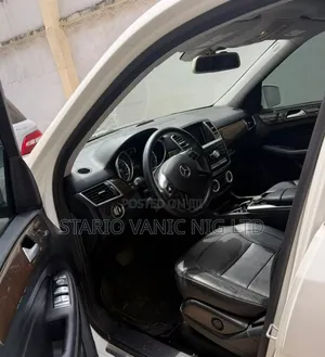 Mercedes-Benz 1722 2014 White