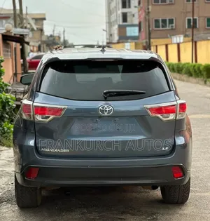 Toyota Highlander 2014
